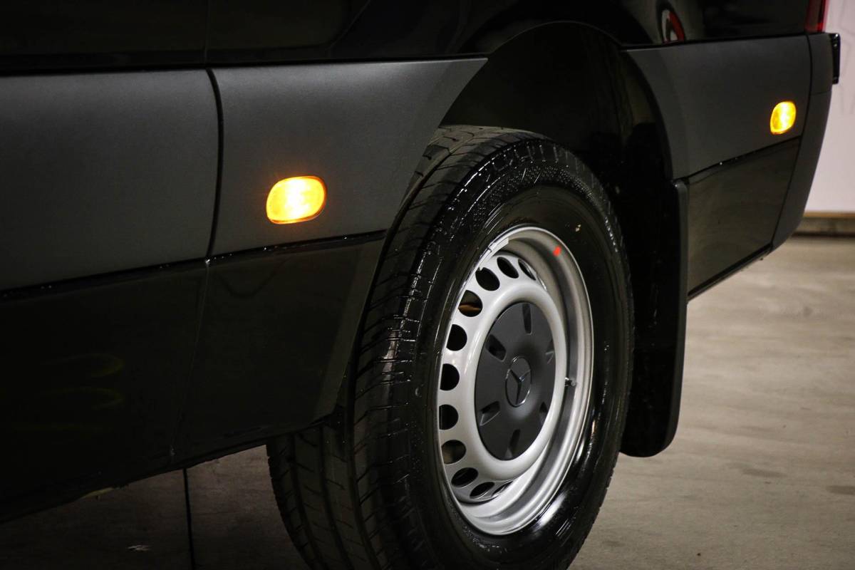 Mercedes-Benz Sprinter Mercedes-Benz Sprinter 319 1.9 CDI L2H2 | LED | AIRCO | CRUISE | DAB | CAMERA | EINDEJAARSAANBIEDING!!