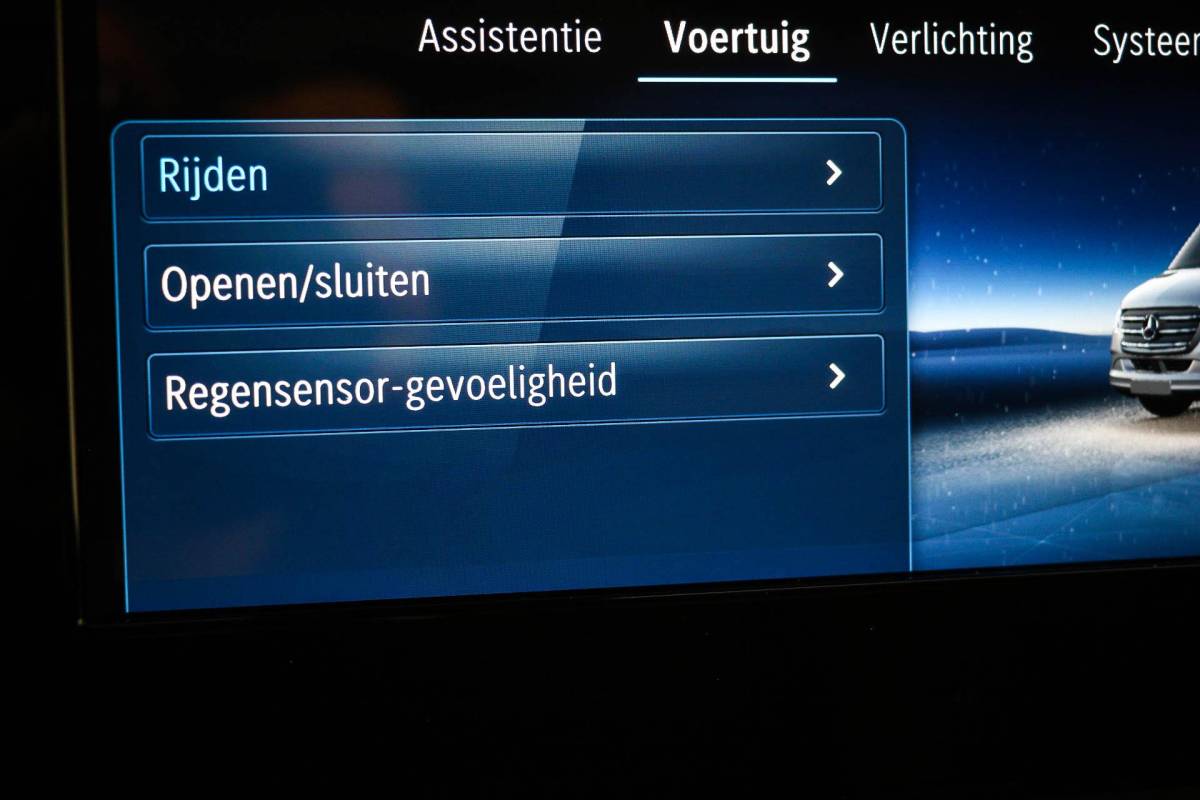 Mercedes-Benz Sprinter Mercedes-Benz Sprinter 319 1.9 CDI L2H2 | LED | AIRCO | CRUISE | DAB | CAMERA | EINDEJAARSAANBIEDING!!