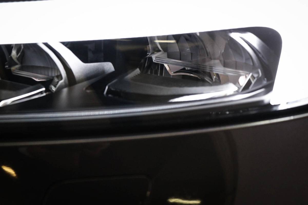 Volvo XC60 Volvo XC60 2.0 T6 Plug-in hybrid AWD Ultimate Dark | PANORAMADAK | LED | DAB | APPLE | CAMERA | 20″