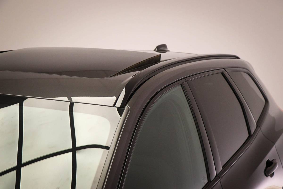 Volvo XC60 Volvo XC60 2.0 T6 Plug-in hybrid AWD Ultimate Dark | PANORAMADAK | LED | DAB | APPLE | CAMERA | 20″