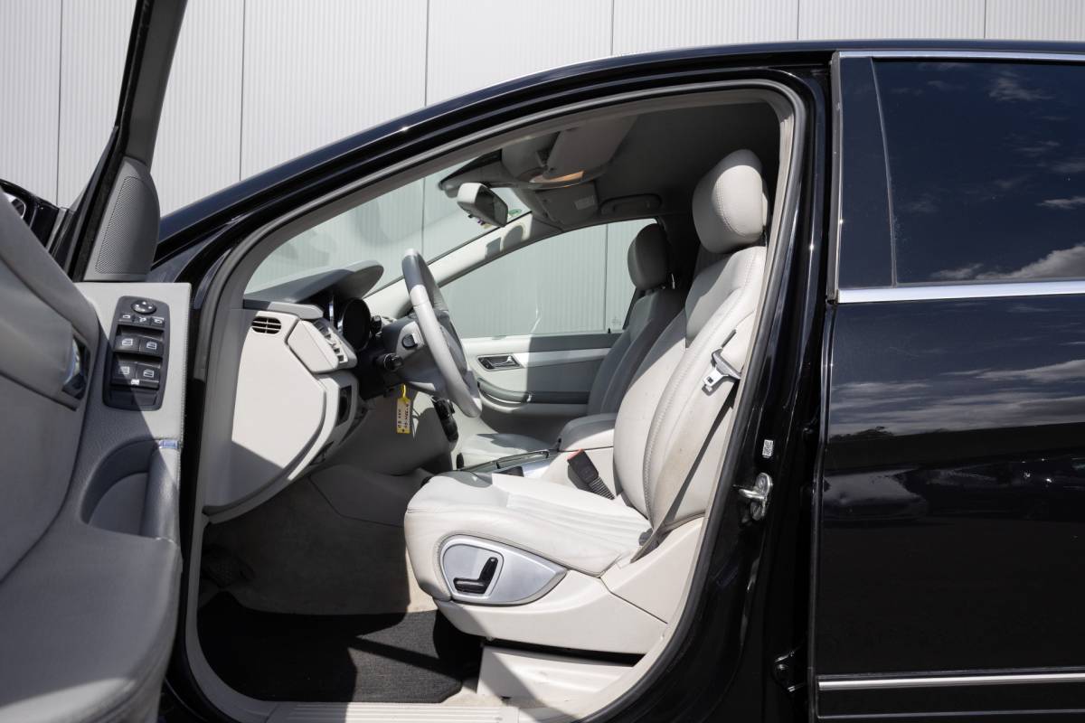 Mercedes-Benz R-Klasse Mercedes-Benz R-klasse 350 Lang 4-Matic | LMV | NAVI | CRUISE | TREKHAAK | ECC