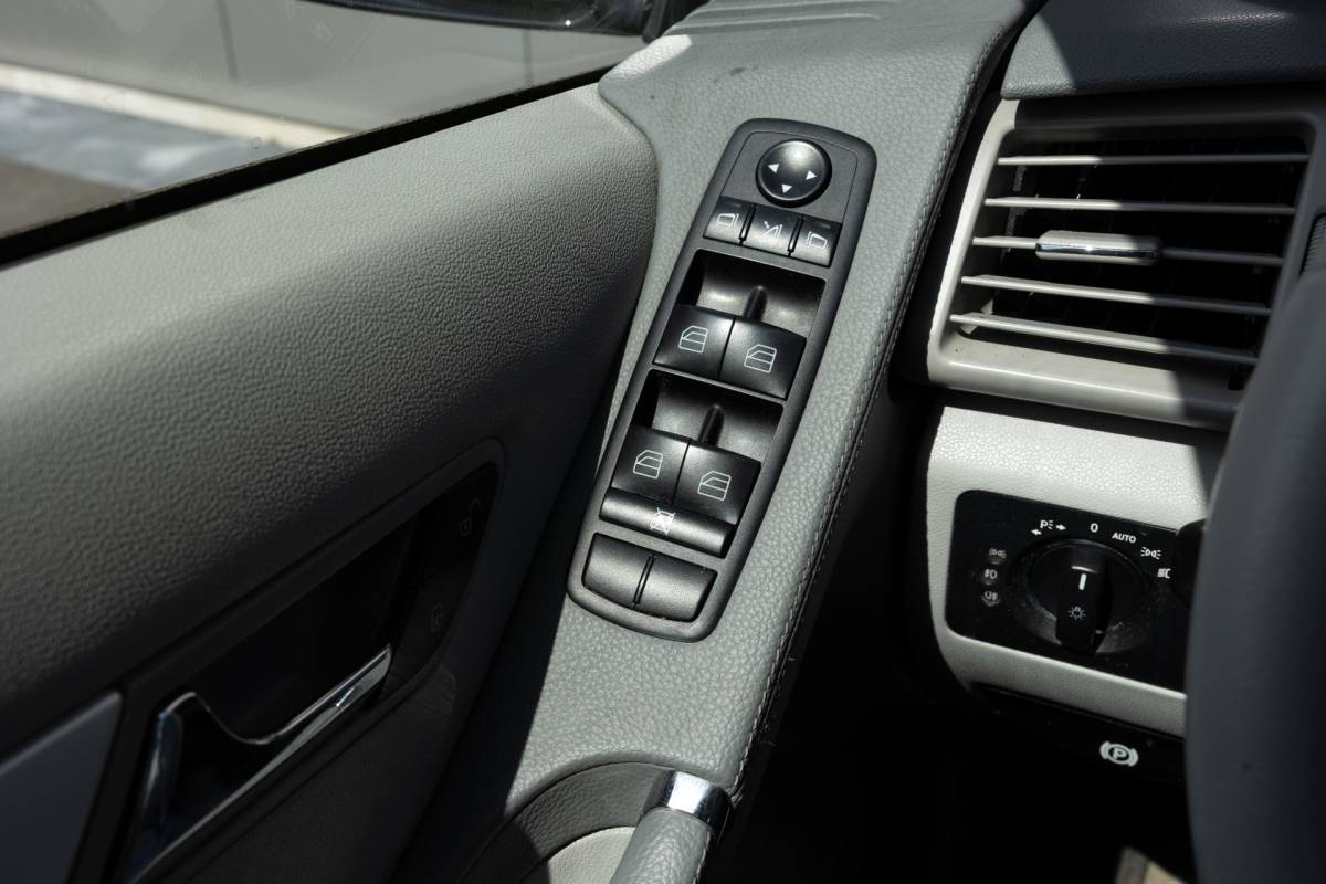 Mercedes-Benz R-Klasse Mercedes-Benz R-klasse 350 Lang 4-Matic | LMV | NAVI | CRUISE | TREKHAAK | ECC