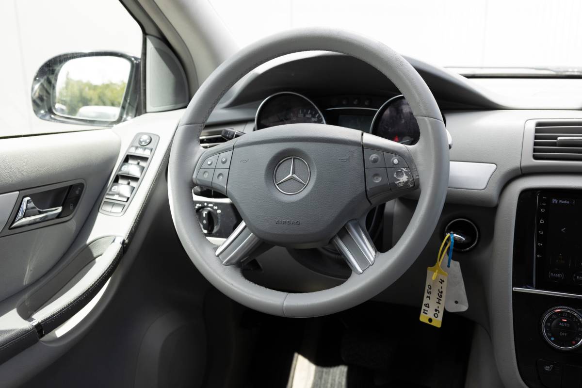 Mercedes-Benz R-Klasse Mercedes-Benz R-klasse 350 Lang 4-Matic | LMV | NAVI | CRUISE | TREKHAAK | ECC