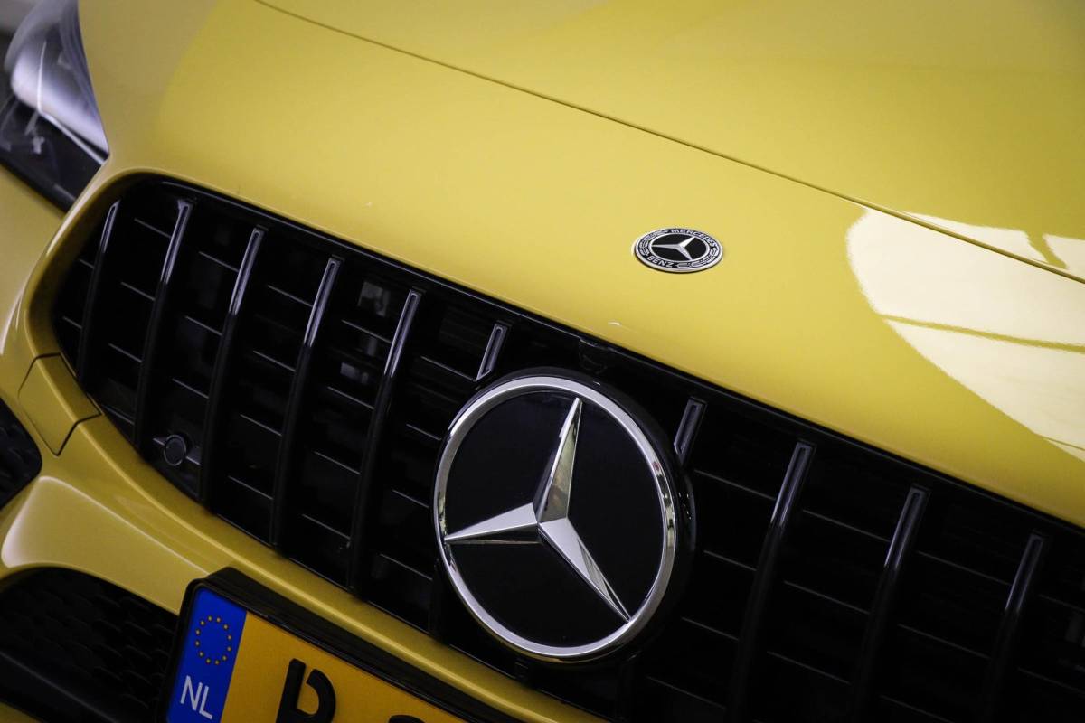 Mercedes-Benz CLA Mercedes-Benz CLA-klasse 180 AMG Line | WIDESCREEN | PANORAMADAK | SFEERVERLICHTING
