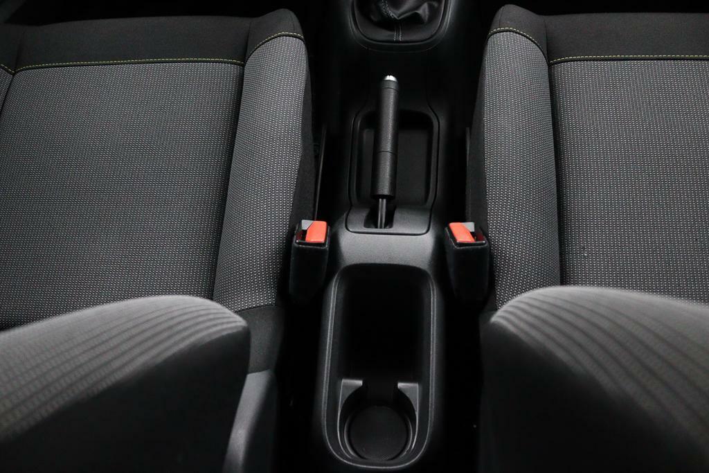 Citroën C3 Citroen C3 1.2 S&S Feel Edition | Parkeersensoren | Navigatie | Airco |
