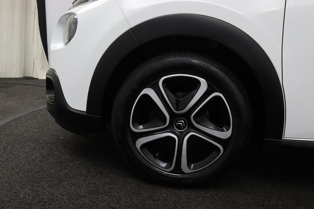 Citroën C3 Citroen C3 1.2 S&S Feel Edition | Parkeersensoren | Navigatie | Airco |