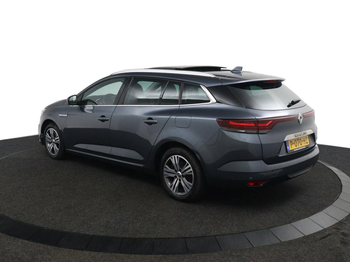 Renault Megane E-Tech Renault Megane Estate 1.6 E-Tech Plug-In Hybrid 160 Intens Schuifdak