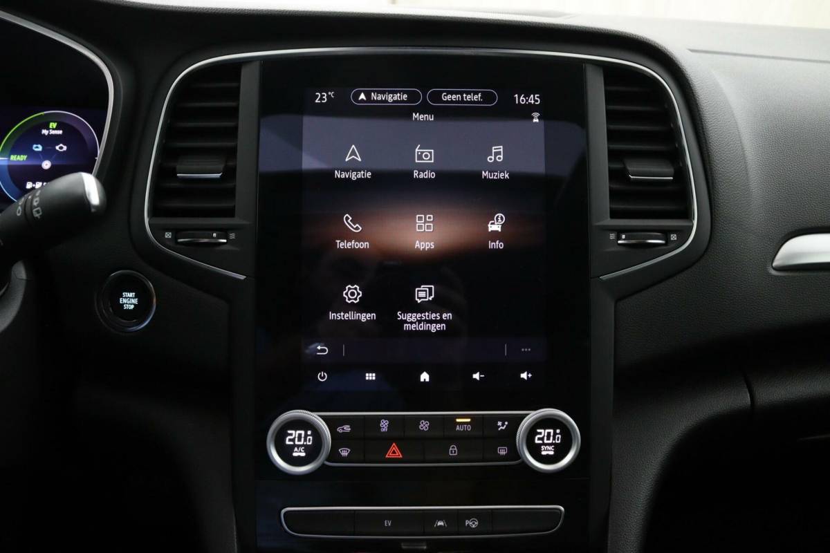 Renault Megane E-Tech Renault Megane Estate 1.6 E-Tech Plug-In Hybrid 160 Intens Schuifdak