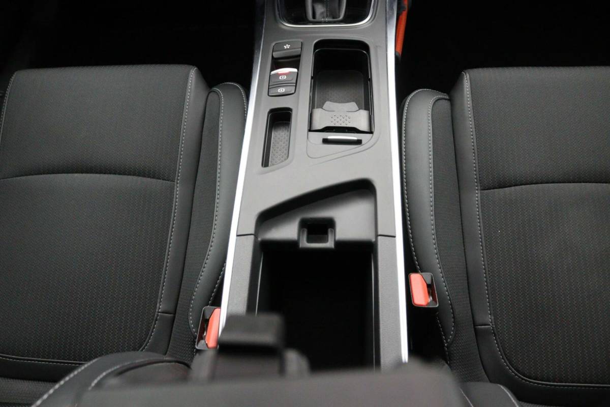 Renault Megane E-Tech Renault Megane Estate 1.6 E-Tech Plug-In Hybrid 160 Intens Schuifdak