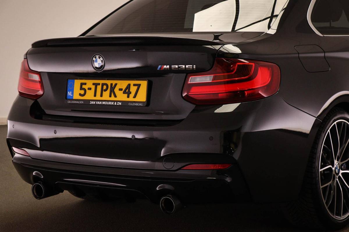 BMW 2 Serie BMW 2-serie Coupé M235i High Executive | COMFORT PACK | HARMAN KARDON | 19″