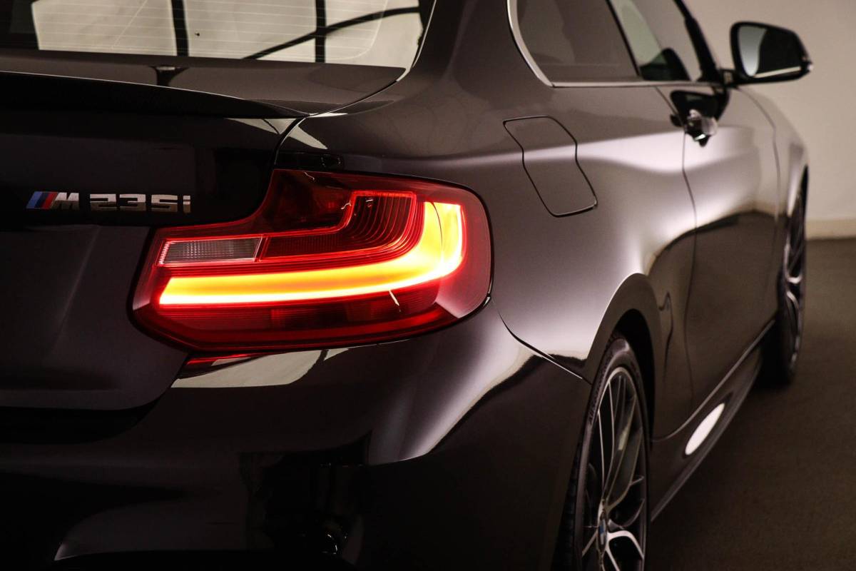 BMW 2 Serie BMW 2-serie Coupé M235i High Executive | COMFORT PACK | HARMAN KARDON | 19″