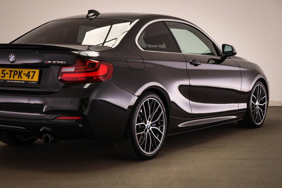 BMW 2 Serie BMW 2-serie Coupé M235i High Executive | COMFORT PACK | HARMAN KARDON | 19″