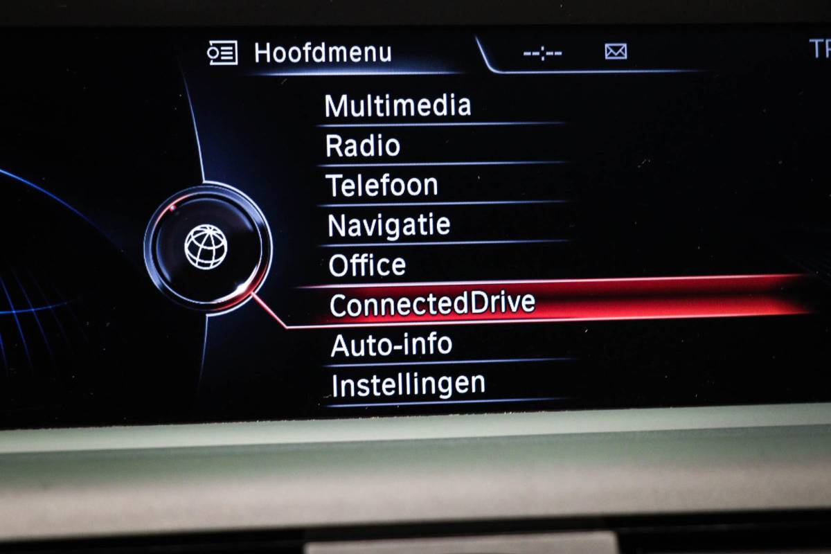 BMW 2 Serie BMW 2-serie Coupé M235i High Executive | COMFORT PACK | HARMAN KARDON | 19″