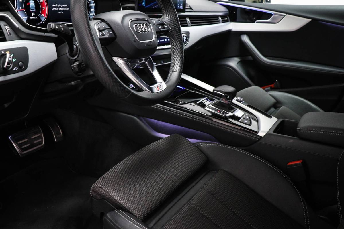 Audi A5 Audi A5 Sportback 35 TFSI S edition | DRIVING / PARKING- PACK | VIRTUAL COCKPIT | HALF LEDER | CAMERA | 19″