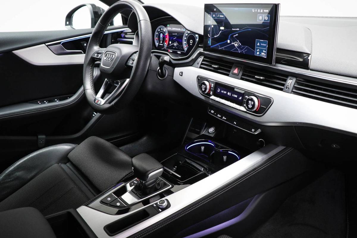 Audi A5 Audi A5 Sportback 35 TFSI S edition | DRIVING / PARKING- PACK | VIRTUAL COCKPIT | HALF LEDER | CAMERA | 19″