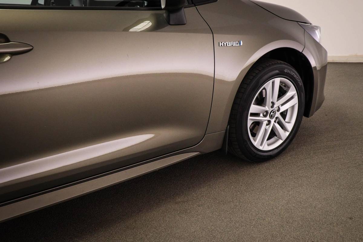 Toyota Corolla Toyota Corolla 1.8 Hybrid Active | STUUR VERWARMING | LED | CAMERA