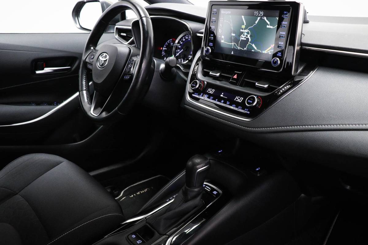 Toyota Corolla Toyota Corolla 1.8 Hybrid Active | STUUR VERWARMING | LED | CAMERA