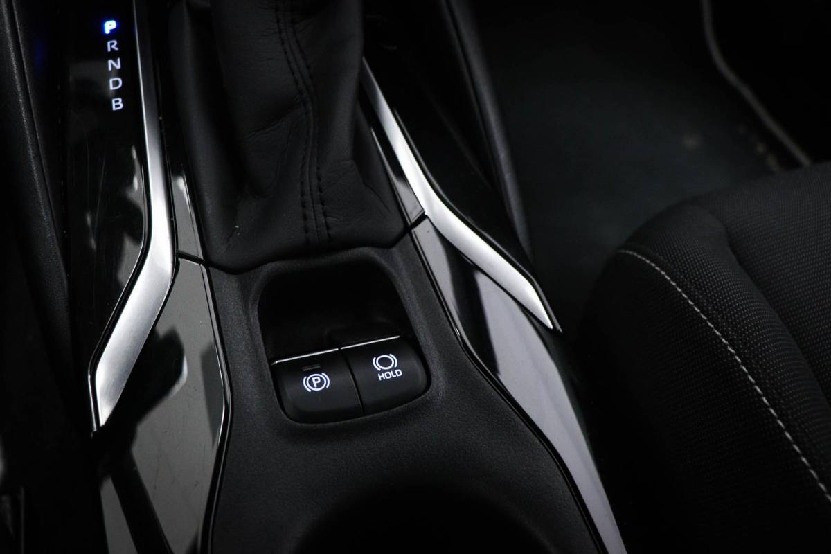 Toyota Corolla Toyota Corolla 1.8 Hybrid Active | STUUR VERWARMING | LED | CAMERA