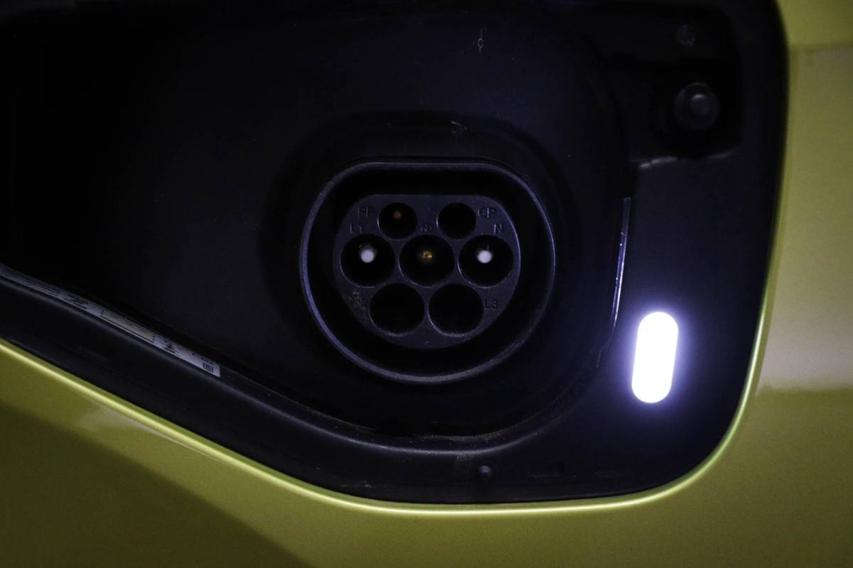 Volkswagen Golf Volkswagen Golf 1.4 eHybrid GTE | PANORAMADAK | WINTER / ASSISTENTIE- PACK | IQ LIGHT | CAMERA