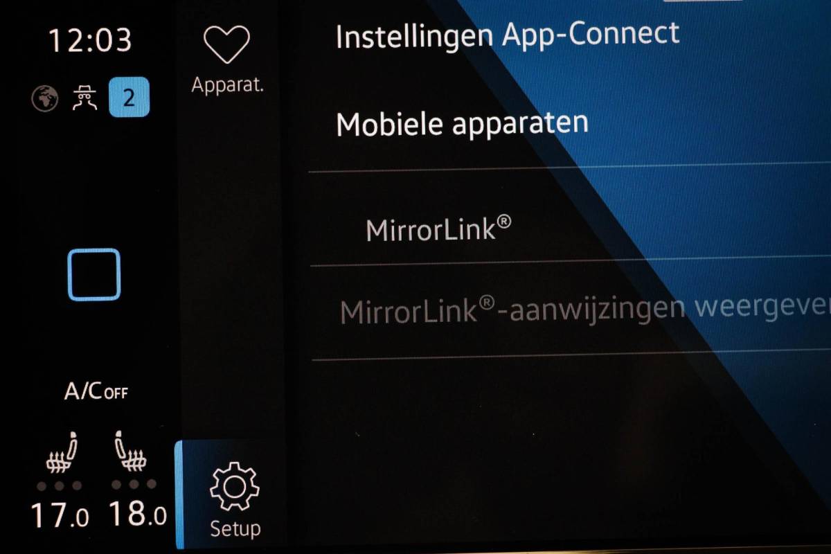 Volkswagen Golf Volkswagen Golf 1.4 eHybrid GTE | PANORAMADAK | WINTER / ASSISTENTIE- PACK | IQ LIGHT | CAMERA