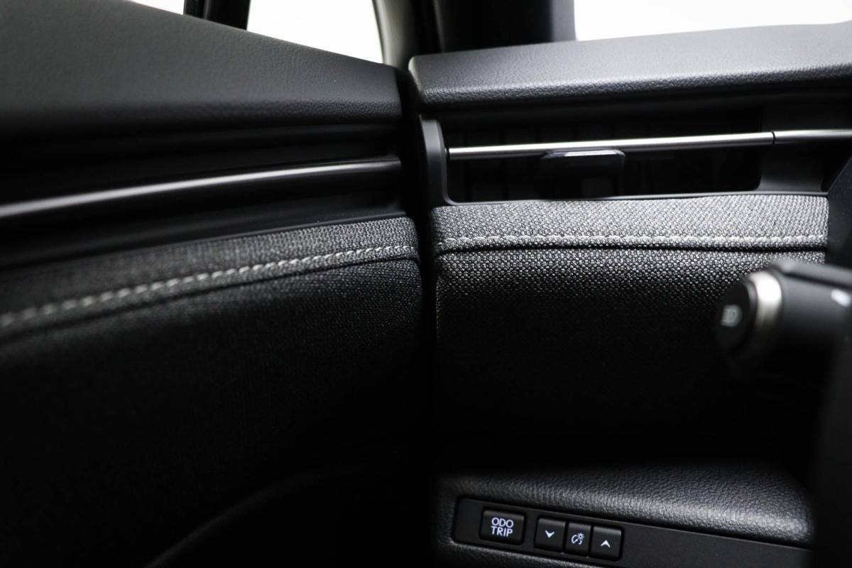 Lexus LBX Lexus LBX Business Line 2WD | CLIMA | STOELVERWARMNG | DAB | CAMERA