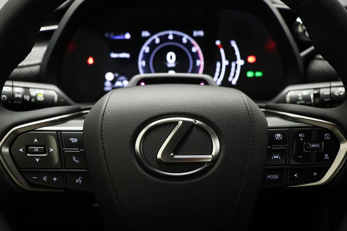 Lexus LBX Lexus LBX Business Line 2WD | CLIMA | STOELVERWARMNG | DAB | CAMERA