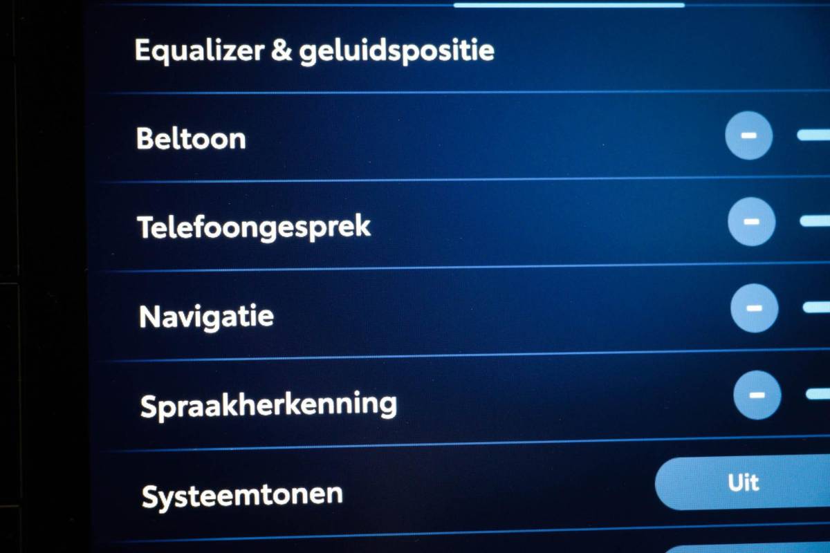 Toyota Yaris Toyota Yaris 1.5 Hybrid 115 First Edition | CLIMA | STUURVERWARMING | APPLE | CAMERA