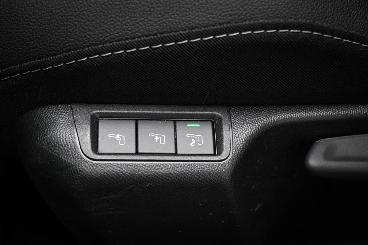 Opel Mokka Opel Mokka 1.2 Turbo Ultimate | COMFORT / TECHNOLOGY- PACK | STUURVERWARMING | DAB | APPLE | CAMERA