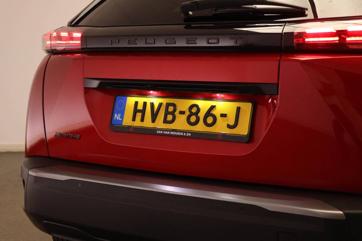 Peugeot 2008 Peugeot 2008 1.2 PureTech 100 Allure | NAVI PACK | LED HALF LEDER | DAB | APPLE | CAMERA