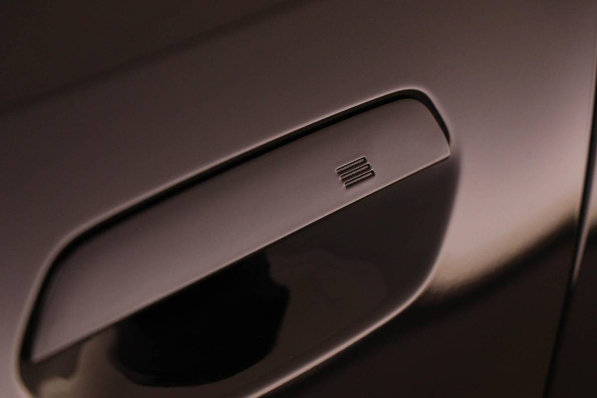 BMW 5 Serie BMW 5-serie 520i M-Sport | COMFORT / INNOVATION / TRAVEL- PACK | HEAD UP | STOELKOELING | STUURVERWARMING | 360 CAMERA