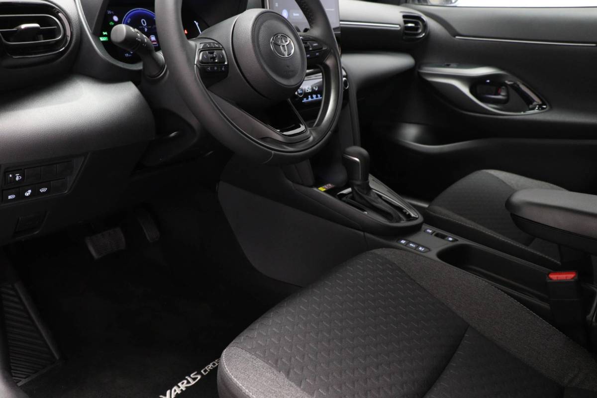 Toyota Yaris Cross Toyota Yaris Cross 1.5 Hybrid 130 Dynamic | COMFORT PACK | STUURVERWARMING | DAB | CAMERA