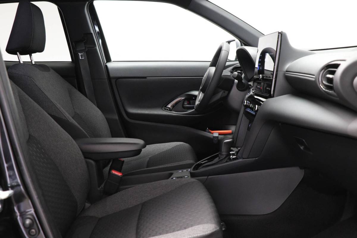 Toyota Yaris Cross Toyota Yaris Cross 1.5 Hybrid 130 Dynamic | COMFORT PACK | STUURVERWARMING | DAB | CAMERA