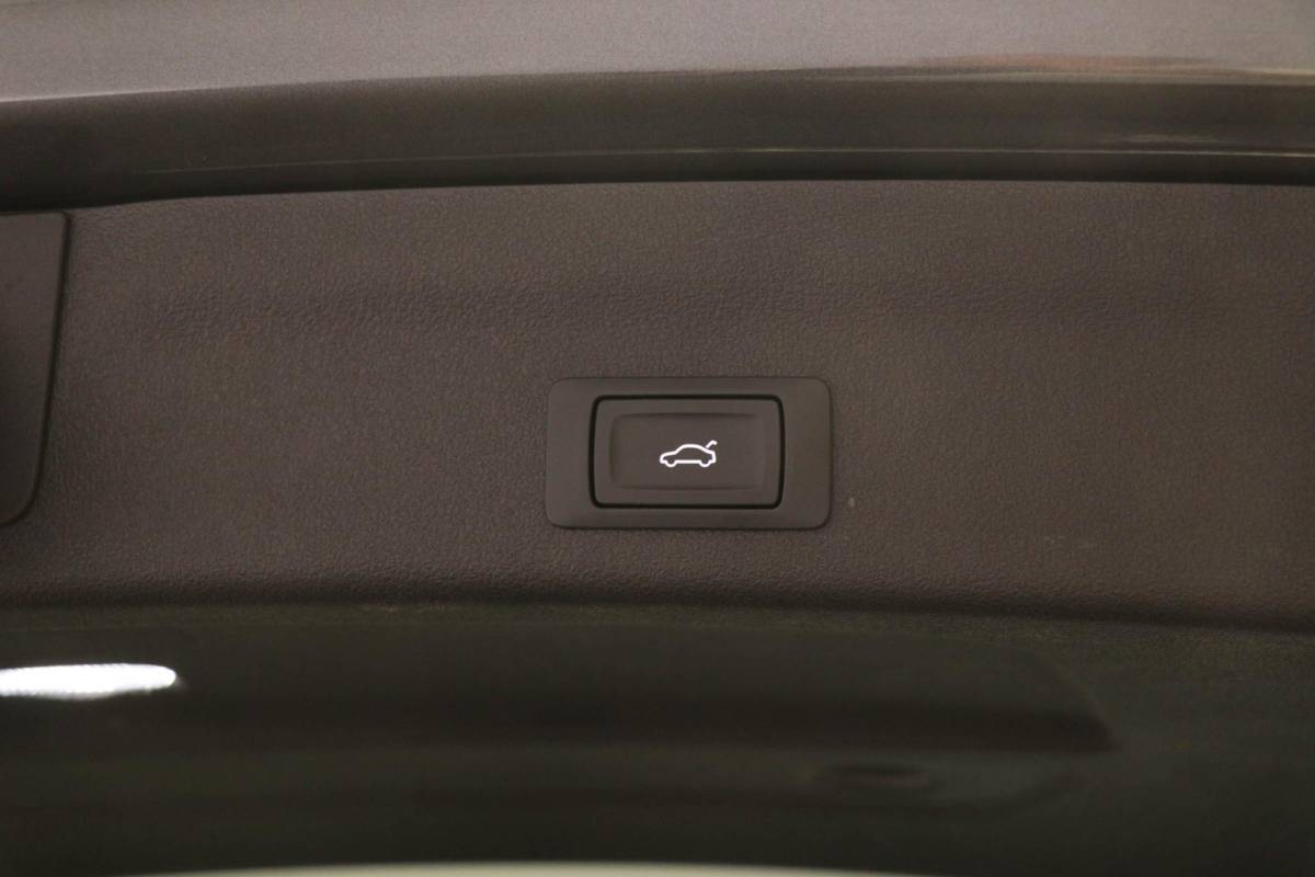 Audi A6 Audi A6 Avant 40 TFSI S edition Competition | PANORAMADAK | B&O DAB | ASSISTENTIE PARKING PACK | 360 CAMERA