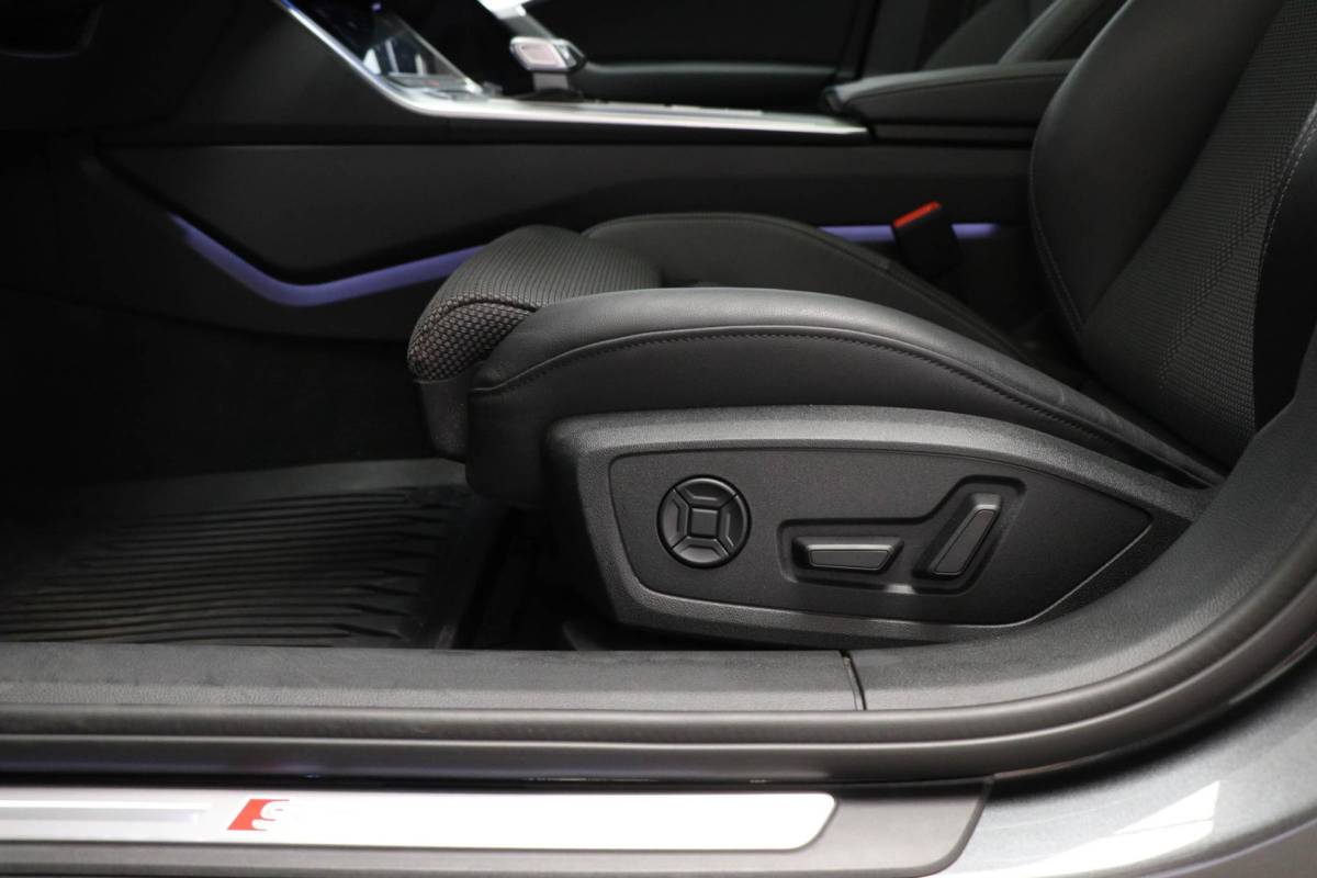 Audi A6 Audi A6 Avant 40 TFSI S edition Competition | PANORAMADAK | B&O DAB | ASSISTENTIE PARKING PACK | 360 CAMERA