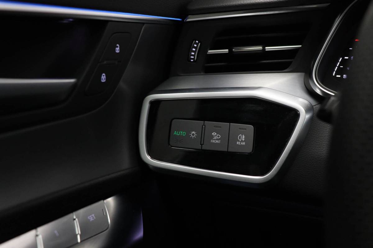 Audi A6 Audi A6 Avant 40 TFSI S edition Competition | PANORAMADAK | B&O DAB | ASSISTENTIE PARKING PACK | 360 CAMERA