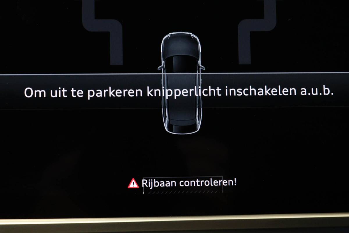 Audi A6 Audi A6 Avant 40 TFSI S edition Competition | PANORAMADAK | B&O DAB | ASSISTENTIE PARKING PACK | 360 CAMERA