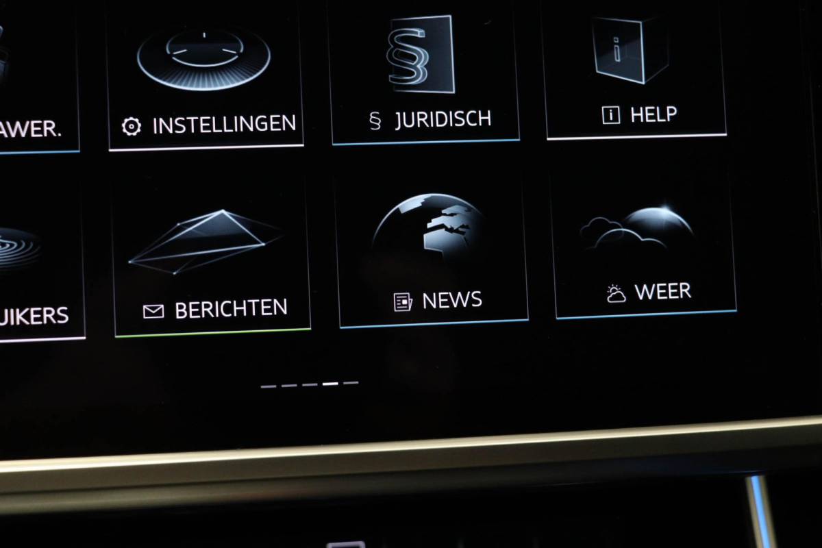 Audi A6 Audi A6 Avant 40 TFSI S edition Competition | PANORAMADAK | B&O DAB | ASSISTENTIE PARKING PACK | 360 CAMERA