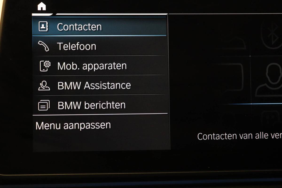BMW 5 Serie BMW 5-serie Touring 530e M-Sport Business Edition Plus | PANORAMADAK | COMFORT ACCES / SAFETY / PARKING- PACK | HEAD UP