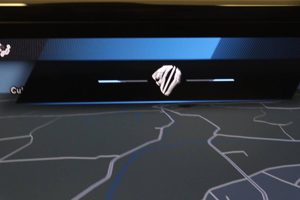 Peugeot 208 Peugeot 208 Hybrid 100 e-DCS6 Allure | NAVI / DRIVE ASSIST PLUS- PACK | STOELVERWARMING | DAB | APPLE | CAMERA