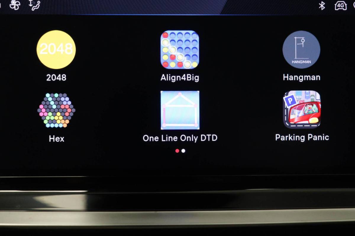 Peugeot 208 Peugeot 208 Hybrid 100 e-DCS6 Allure | NAVI / DRIVE ASSIST PLUS- PACK | STOELVERWARMING | DAB | APPLE | CAMERA