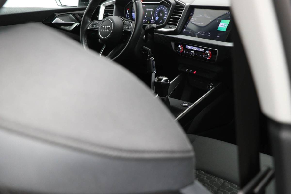 Audi A1 Sportback Audi A1 Sportback 25 TFSI epic | LED | CLIMA | DAB | APPLE | S-line |