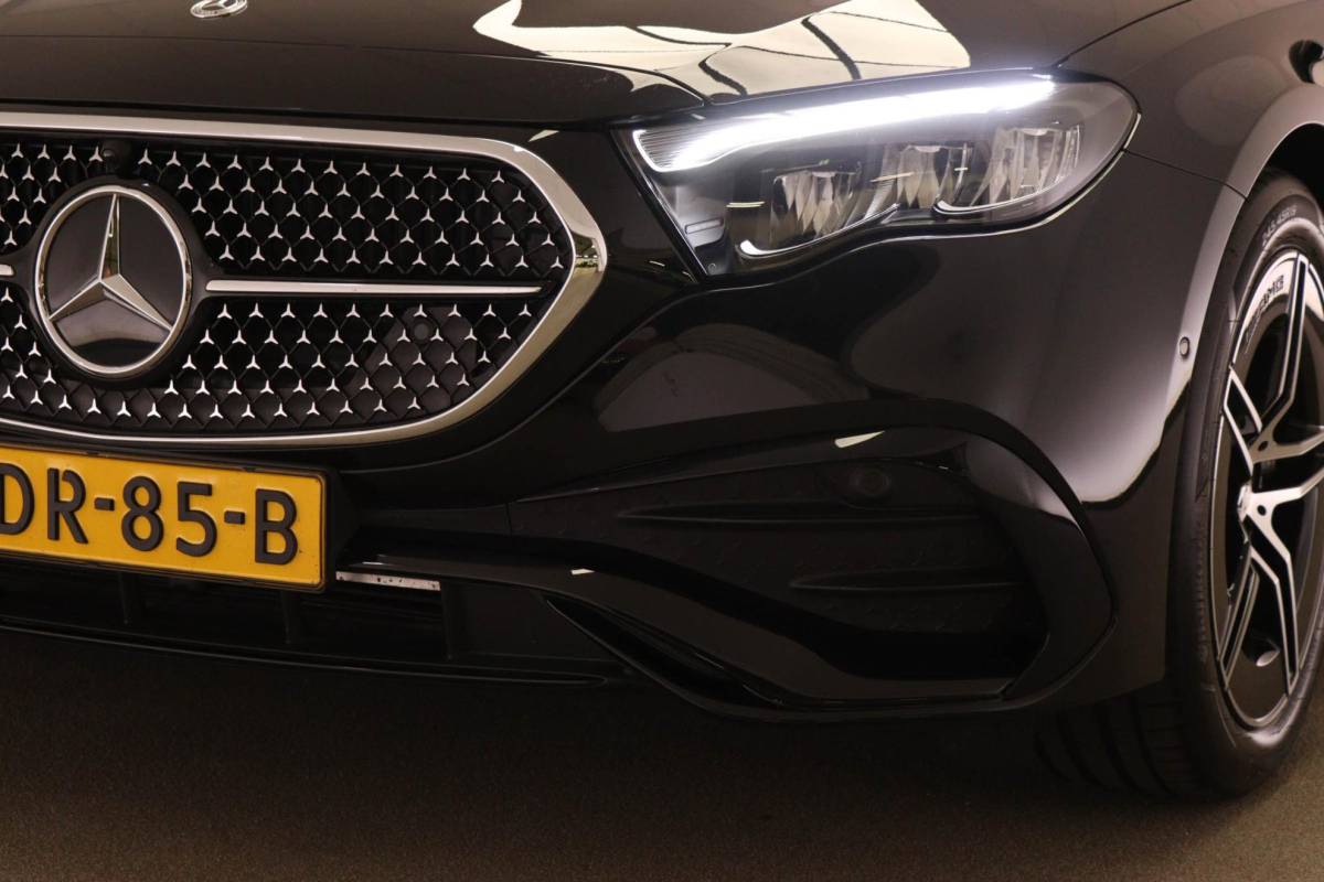 Mercedes-Benz E-Klasse Mercedes-Benz E-klasse Estate 300 e AMG Line | PANORAMADAK | BURMESTER DAB | WINTER PACK
