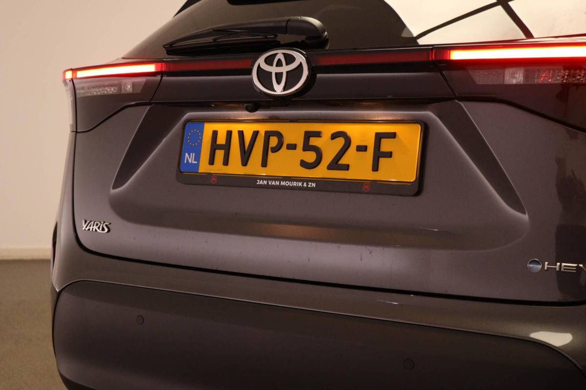 Toyota Yaris Cross Toyota Yaris Cross 1.5 Hybrid 130 Dynamic | COMFORT PACK | STUURVERWARMING | DAB | CAMERA