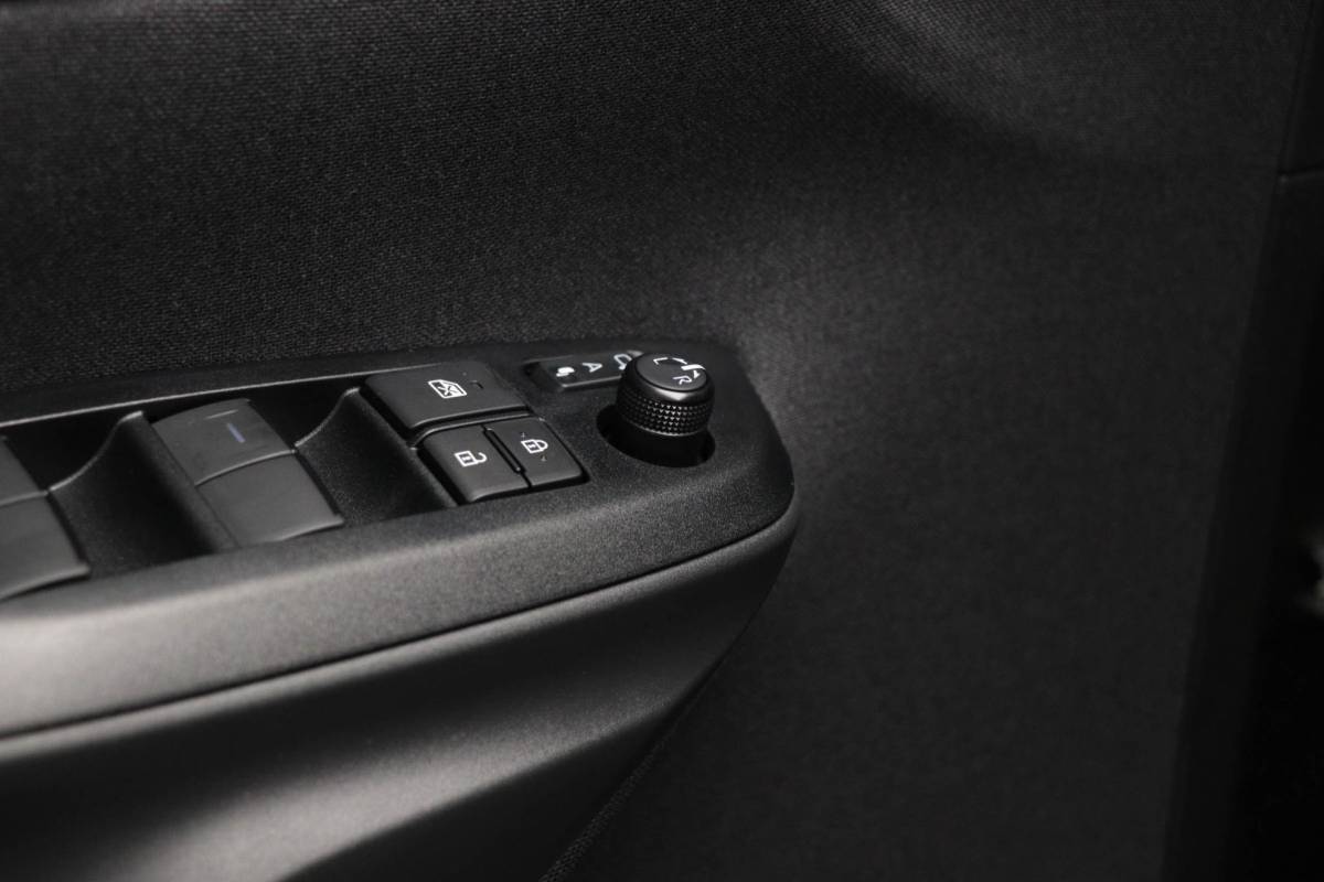 Toyota Yaris Cross Toyota Yaris Cross 1.5 Hybrid 130 Dynamic | COMFORT PACK | STUURVERWARMING | DAB | CAMERA