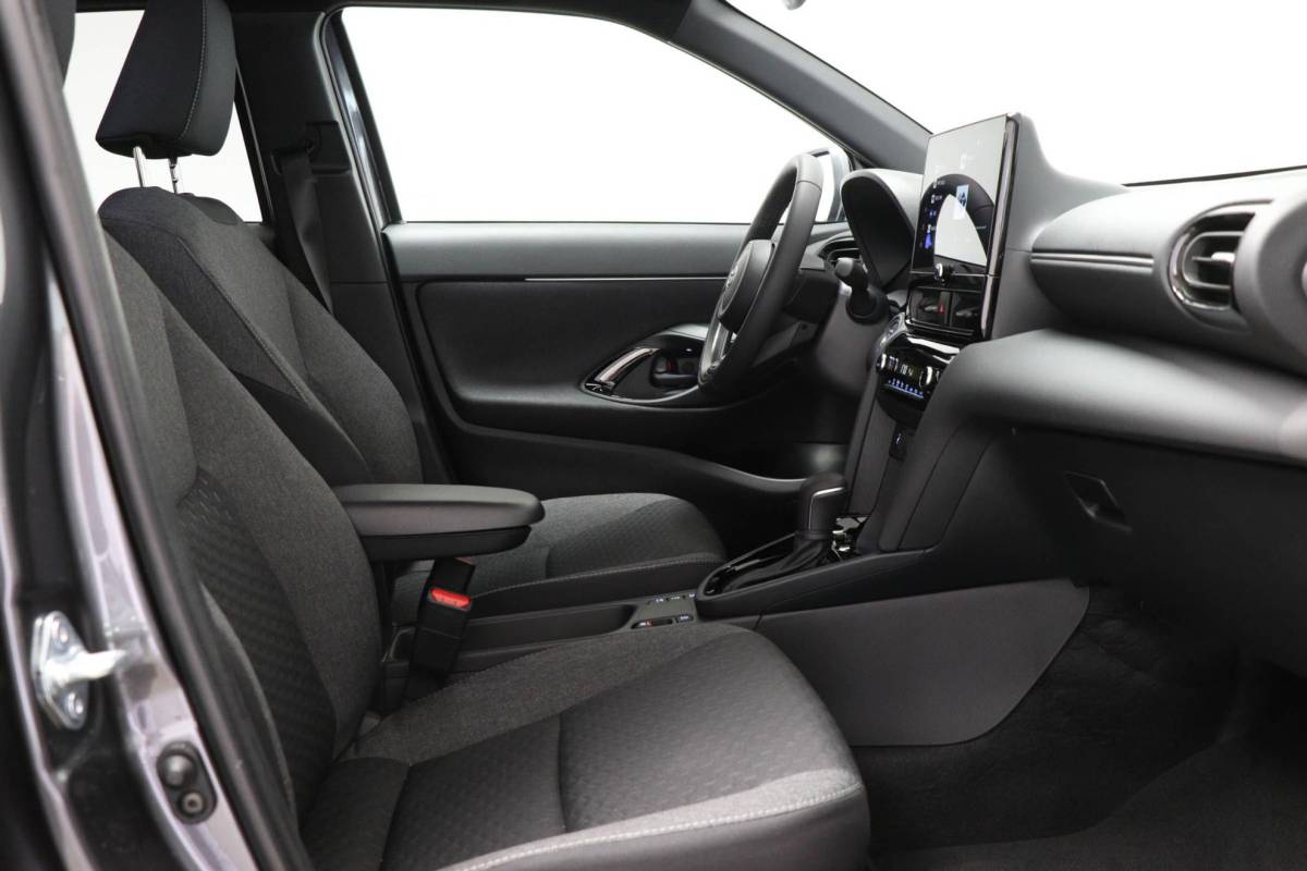 Toyota Yaris Cross Toyota Yaris Cross 1.5 Hybrid 130 Dynamic | COMFORT PACK | STUURVERWARMING | DAB | CAMERA