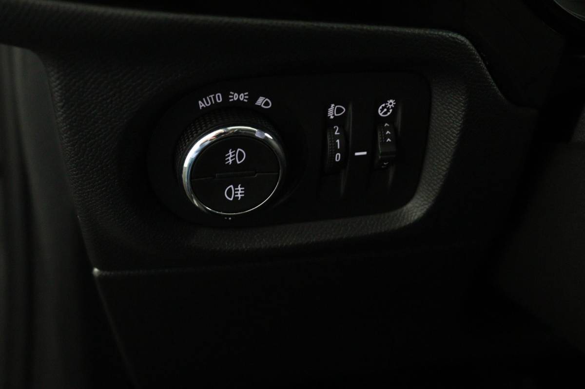 Opel Corsa Opel Corsa 1.2 Elegance*A/C*CRUISE*CARPLAY*LANE ASS.*LED*LM*