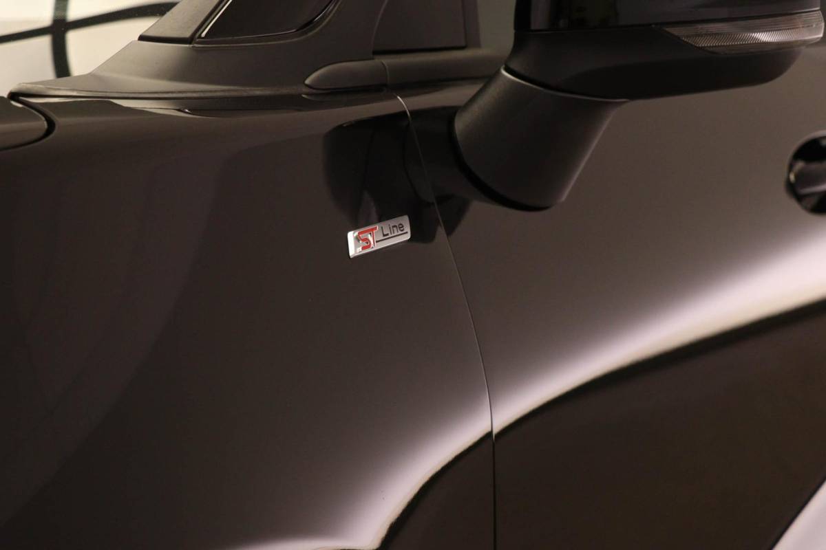 Ford Puma Ford Puma 1.0 EcoBoost Hybrid ST-Line NIEUW MODEL | DAB | APPLE | CAMERA