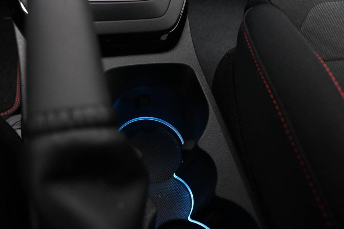 Ford Puma Ford Puma 1.0 EcoBoost Hybrid ST-Line NIEUW MODEL | DAB | APPLE | CAMERA