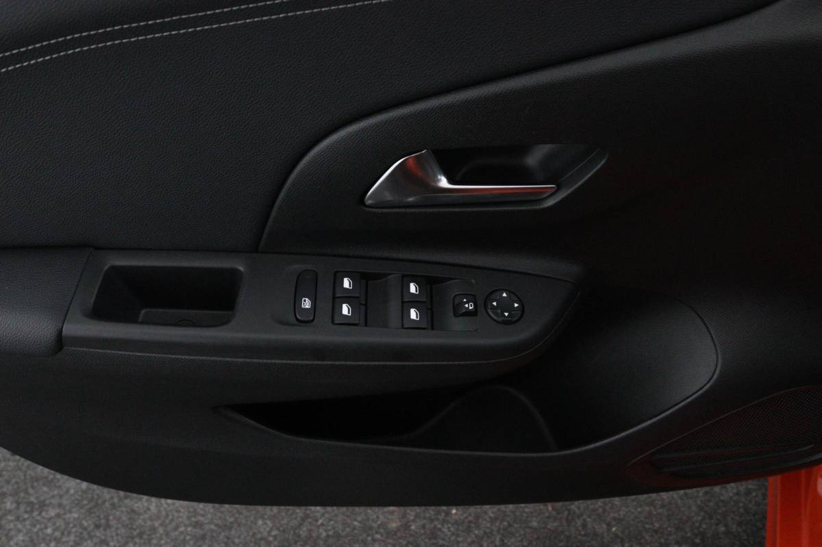 Opel Corsa Opel Corsa 1.2 GS Line*NAVI*A/C*CRUISE*LMV*CARPLAY*CAM*TEL*