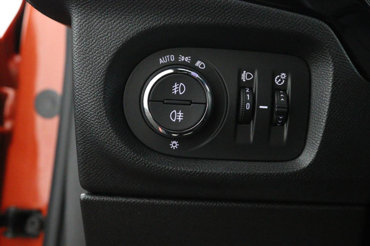 Opel Corsa Opel Corsa 1.2 GS Line*NAVI*A/C*CRUISE*LMV*CARPLAY*CAM*TEL*